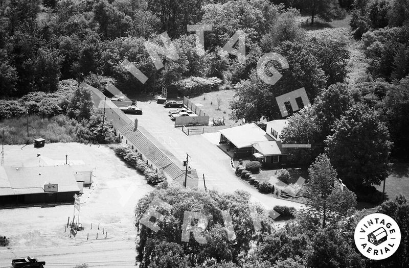 Millies Motel (Mums Motel) - 1984 (newer photo)